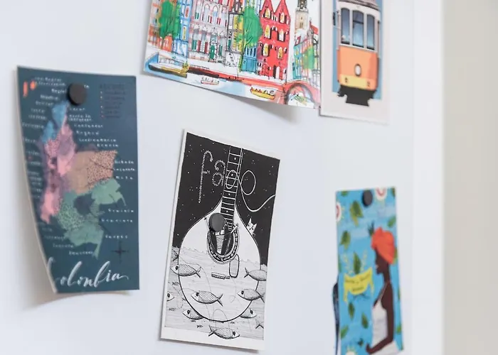 Cantinho Do - Metro 1 Minute Away Apartment